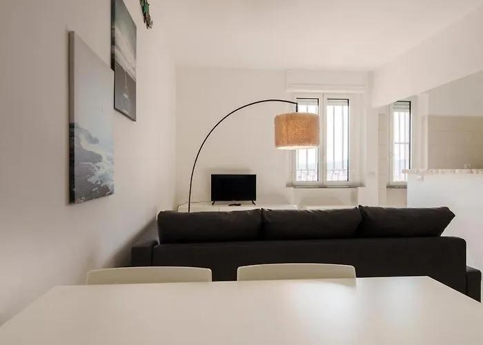 Panoramic Seaview Apartment *